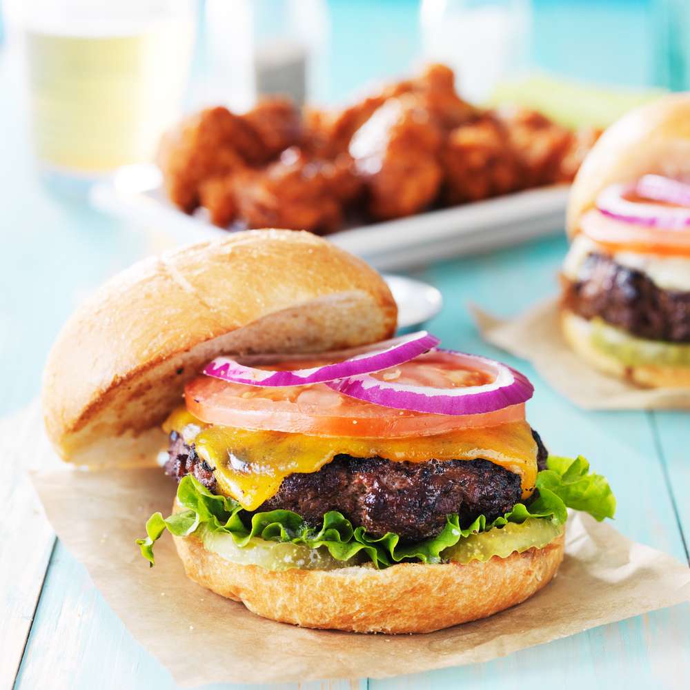 P/N CHEESEBURGER WITH FRIES